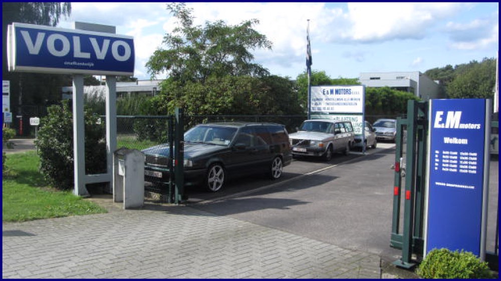 E & M MOTORS bvba